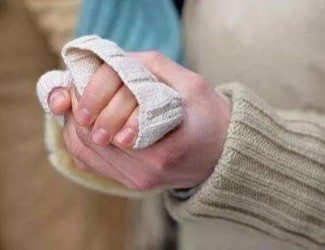 冬天手腳冰涼·用熟三七粉！